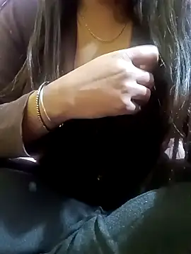 delhi gril online show from December 10, 3:41 am
