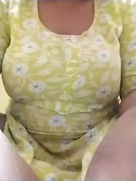 delhi gril online show from December 17, 1:49 pm