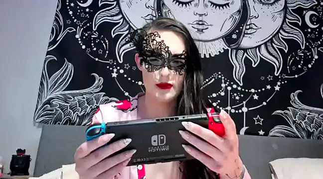 LexiSnowUK online show from February 21, 10:59 pm