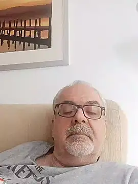 Satiro Sevilla online show from March 22, 3:20 pm