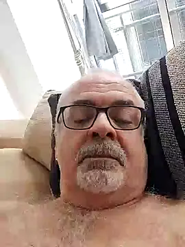 Satiro Sevilla online show from October 6, 5:21 pm