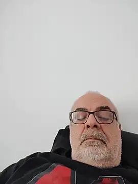 Satiro Sevilla online show from November 30, 12:42 pm