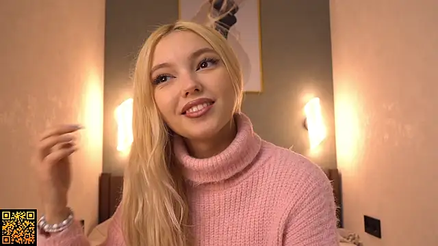 norakisses online show from December 5, 6:55 am