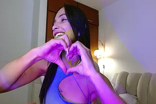 Snapshot of AnnitaSerna_ chatting on March 11, 2:50 am AnnitaSerna online show from March 11, 2:50 am