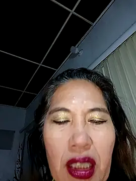 anniecoopeer online show from February 4, 11:16 am