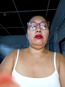 anniecoopeer online show from February 21, 12:28 pm