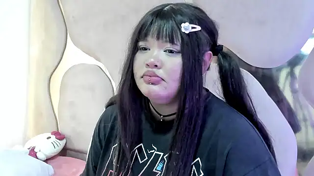 kittyhtx online show from January 28, 11:49 am