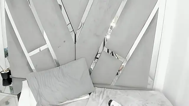 kittyhtx online show from March 17, 7:35 am