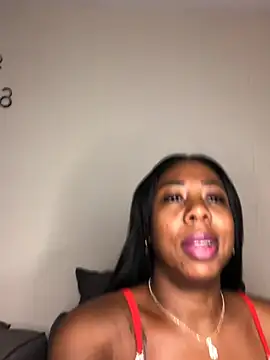 Snapshot of IsabellaaSmith chatting on January 11, 11:12 am IsabellaaSmith online show from January 11, 11:12 am