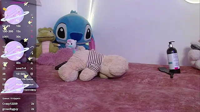 evie cloud online show from October 11, 3:39 am