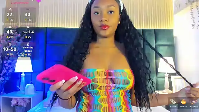 NaomyBaez online show from December 3, 12:27 pm