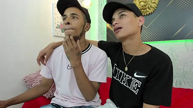 JordanAndAndrew online show from January 16, 8:14 pm