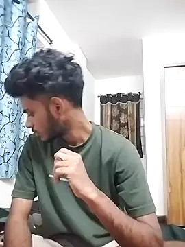 Snapshot of PRASADREDDY_HYD chatting on December 9, 1:55 pm PRASADREDDY HYD online show from December 9, 1:55 pm