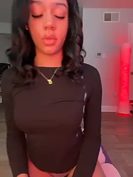 redbonejada online show from October 10, 9:25 pm