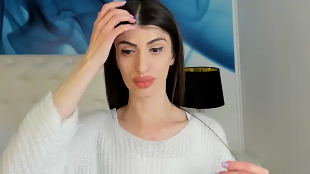 SkinnyDolly online show from January 9, 3:15 am