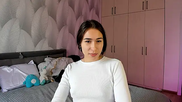 Bambiii bby online show from December 18, 5:37 am