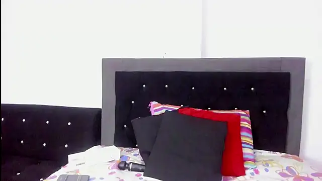 skaysanchez1 online show from February 14, 3:47 pm