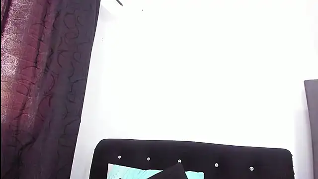 skaysanchez1 online show from March 10, 9:18 pm