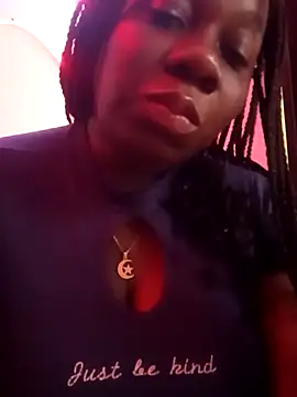 skaysanchez1 online show from November 28, 8:00 pm