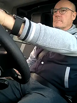 bogland33 online show from January 10, 3:36 pm