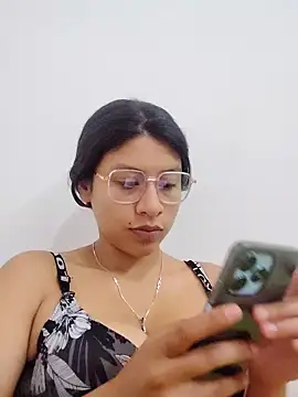 maye dan online show from September 13, 2:28 pm