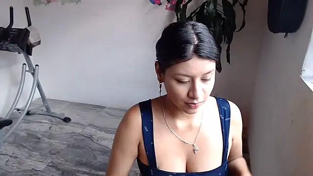 maye dan online show from June 18, 2:10 pm