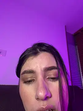 Snapshot of ARITOO_ chatting on September 25, 4:05 am ARITOO online show from September 25, 4:05 am