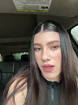 Snapshot of ARITOO_ chatting on October 4, 9:35 pm ARITOO online show from October 4, 9:35 pm