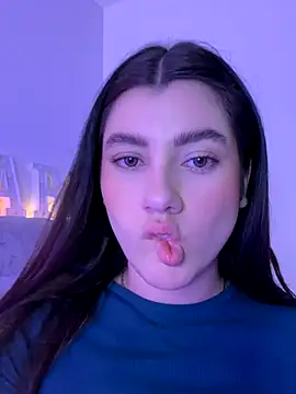 Snapshot of ARITOO_ chatting on October 12, 5:17 am ARITOO online show from October 12, 5:17 am