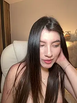 Snapshot of ARITOO_ chatting on April 6, 4:46 am ARITOO online show from April 6, 4:46 am