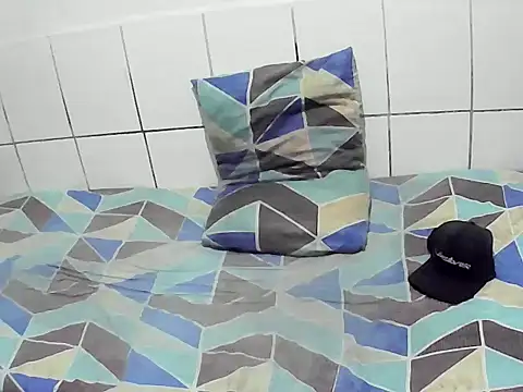 pierdona online show from December 4, 8:17 pm