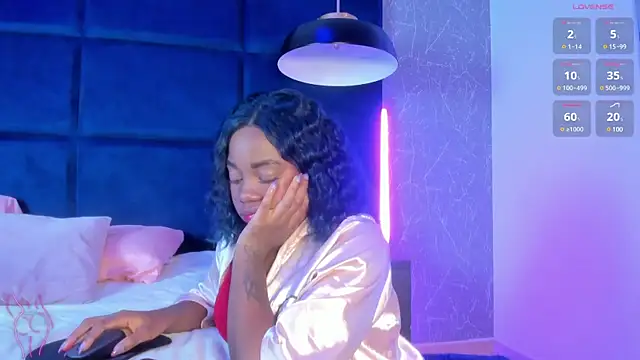 johannaMiller1 online show from March 1, 1:22 am