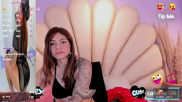 Snapshot of Anna__Spencer chatting on April 5, 3:20 pm Anna Spencer online show from April 5, 3:20 pm