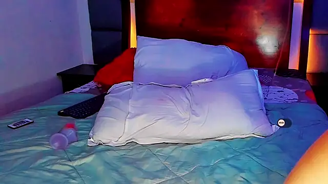 MimiRodriguez online show from February 23, 10:06 am