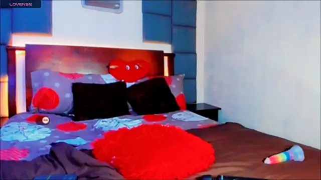 MimiRodriguez online show from February 27, 1:27 am