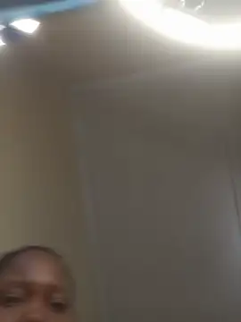 contagiousqueen online show from August 4, 7:49 pm