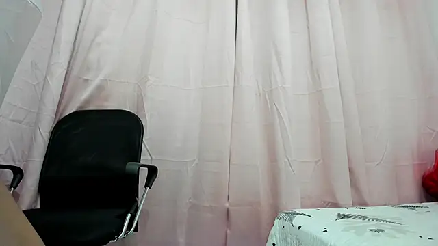 aisha w10 online show from February 21, 4:26 pm