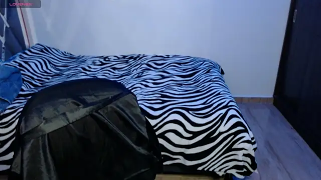 Amber Lovely online show from October 7, 12:30 am