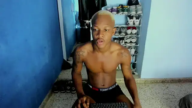 Alid 17 online show from October 30, 7:58 pm