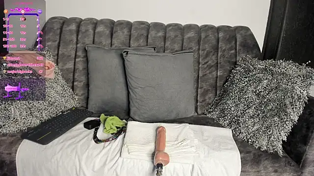 kinky polar online show from December 11, 5:00 am