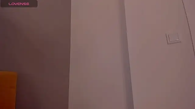 Snapshot of Sophiaa_sensual chatting on February 10, 1:46 am Sophiaa sensual online show from February 10, 1:46 am