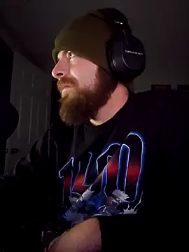 SirYummy18 online show from January 18, 5:31 am