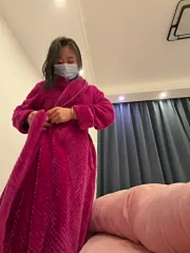 Snapshot of yuanduo-baby chatting on February 24, 4:38 pm yuanduo-baby online show from February 24, 4:38 pm