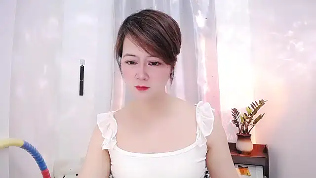 Fan ting online show from February 2, 9:08 am