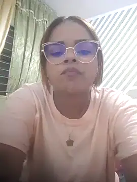 Snapshot of Evabigass chatting on January 26, 6:48 pm Evabigass online show from January 26, 6:48 pm