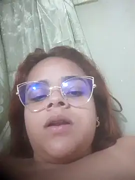 Snapshot of Evabigass chatting on March 16, 11:14 pm Evabigass online show from March 16, 11:14 pm