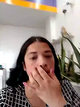 Elvishcassie  online show from June 9, 1:56 pm
