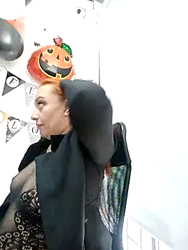 RoxieJackson online show from October 21, 1:01 pm