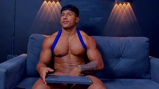 CallumMuscle online show from March 2, 10:03 am