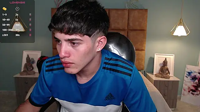 AlejooTwink online show from January 10, 11:50 pm